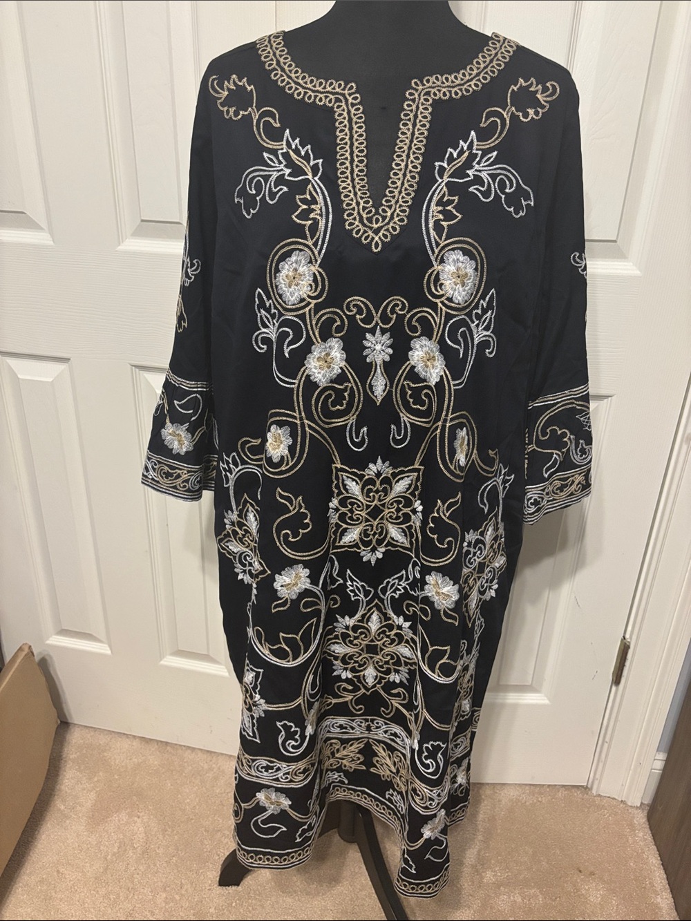 Soft Surroundings Ebba Embroidered Dress